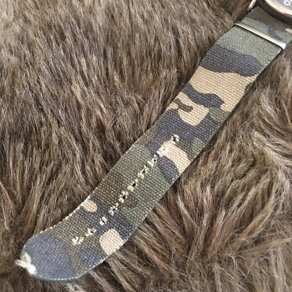 Men’s Folio faux leather camo band watch
